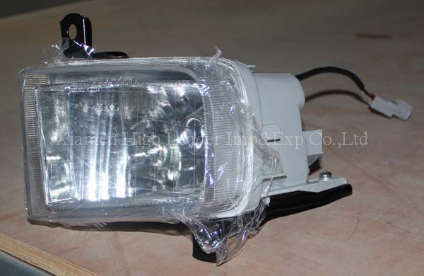 81210-26070-P-A2 Fog Lamp